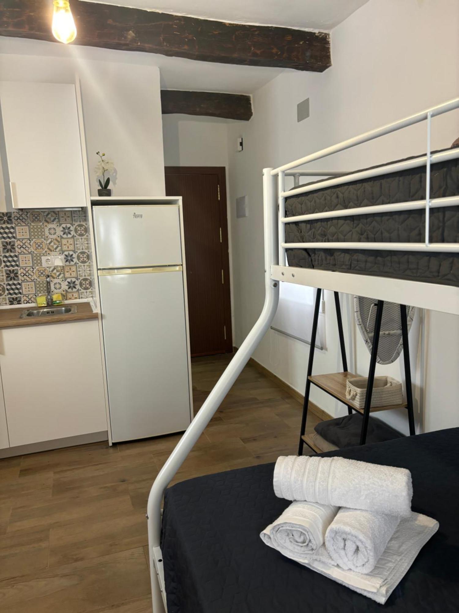 Apartamentos Mayte Toledo Eksteriør billede