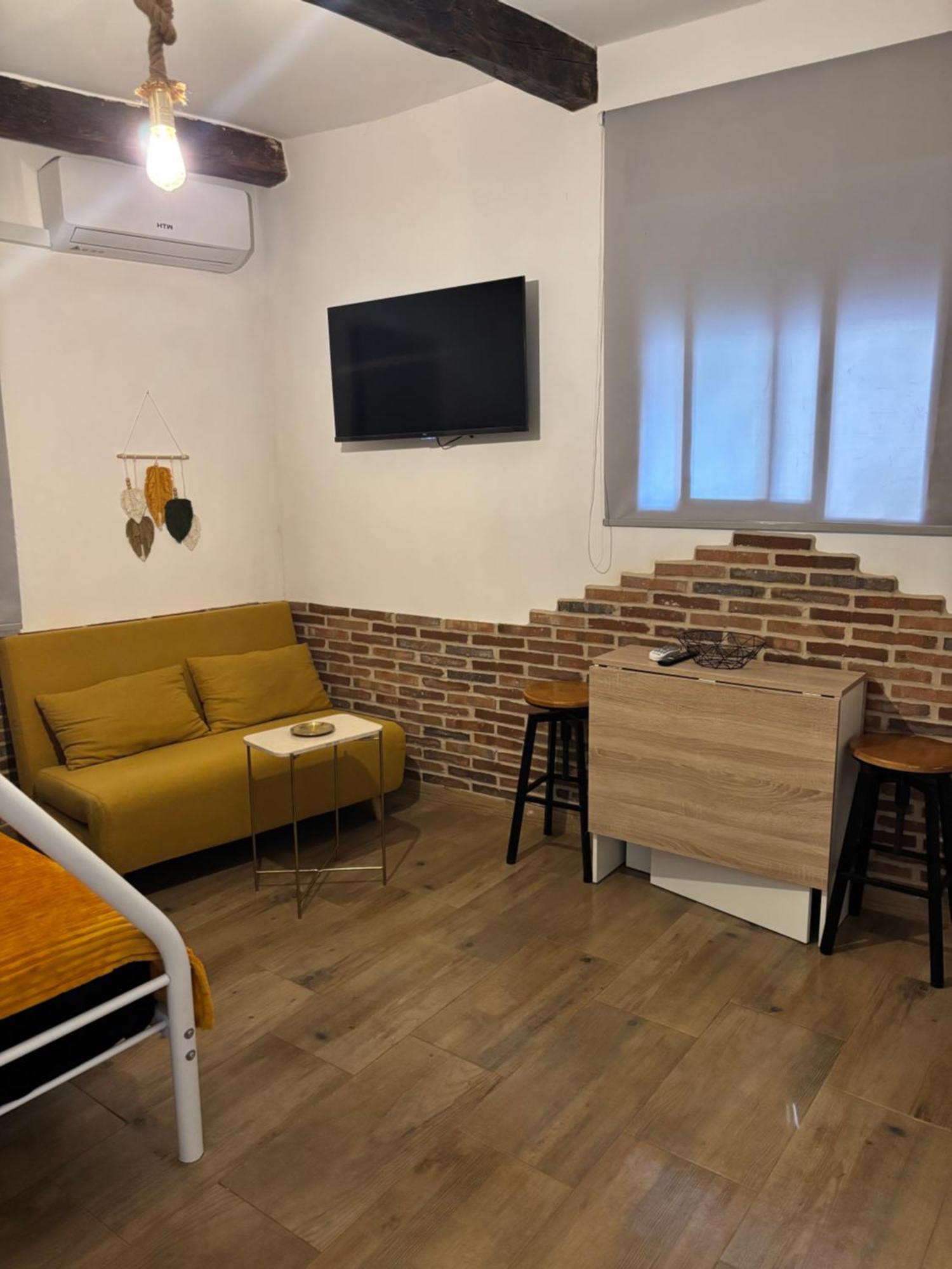 Apartamentos Mayte Toledo Eksteriør billede